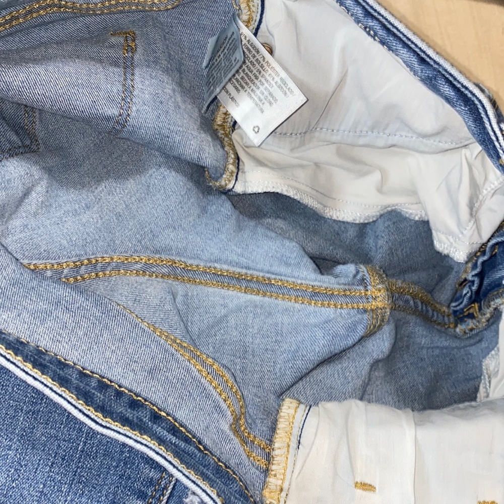 🛍️Trendy Comfy blue Jeans with no holes! - Picture 6 of 9